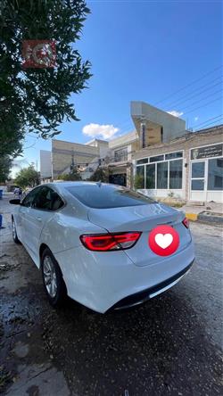 كرايسلر 200